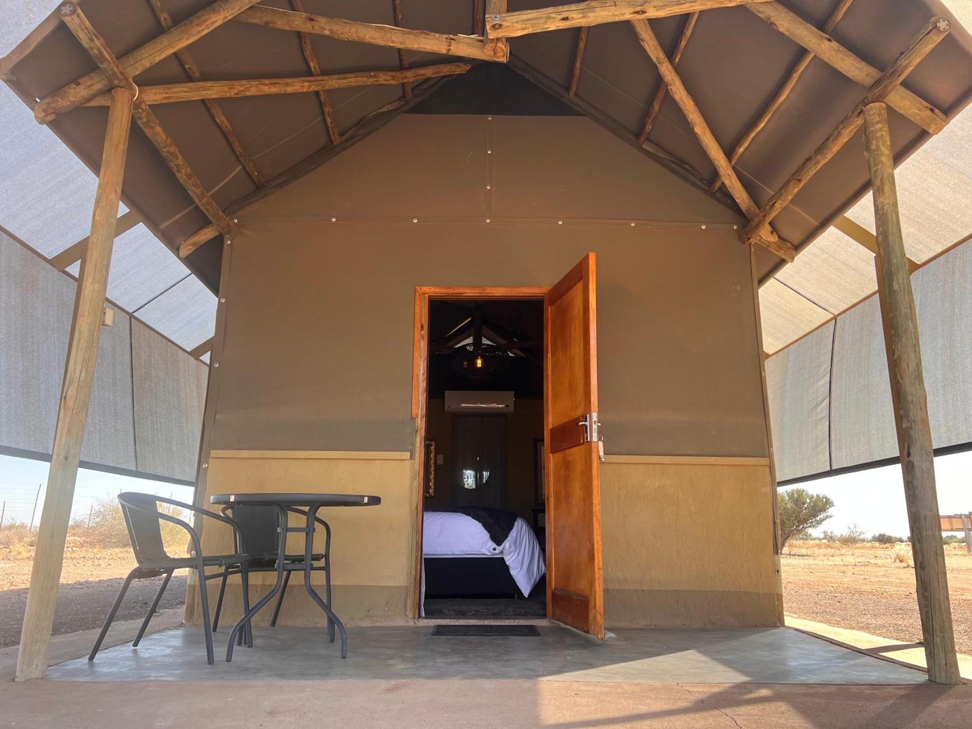 Lapa Lange Game Lodge Mariental Buitenkant foto