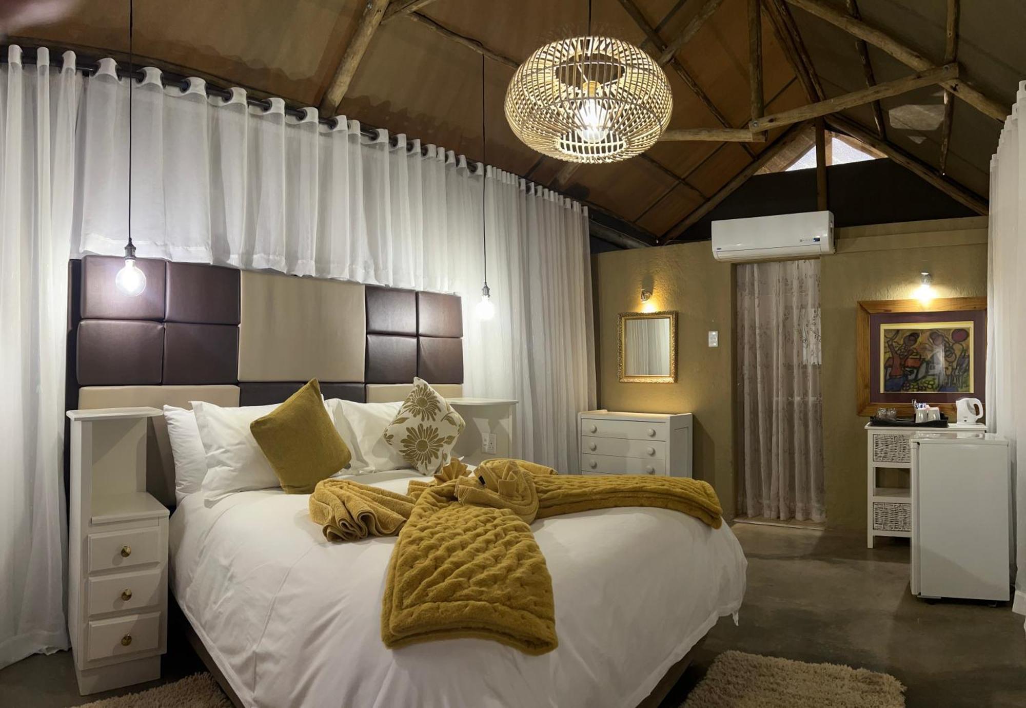 Lapa Lange Game Lodge Mariental Buitenkant foto