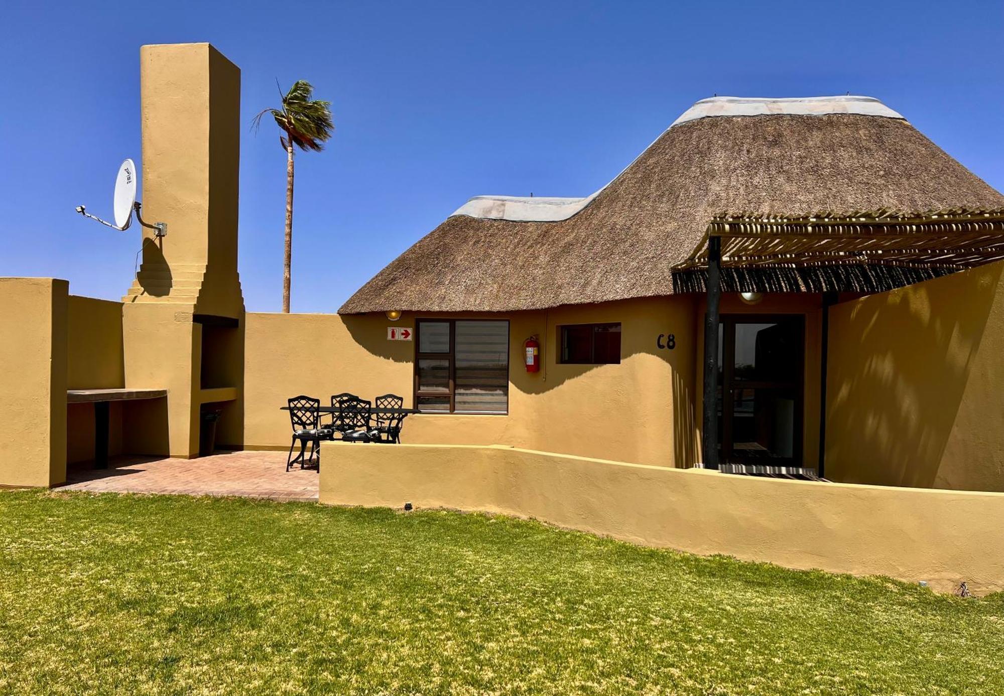 Lapa Lange Game Lodge Mariental Buitenkant foto