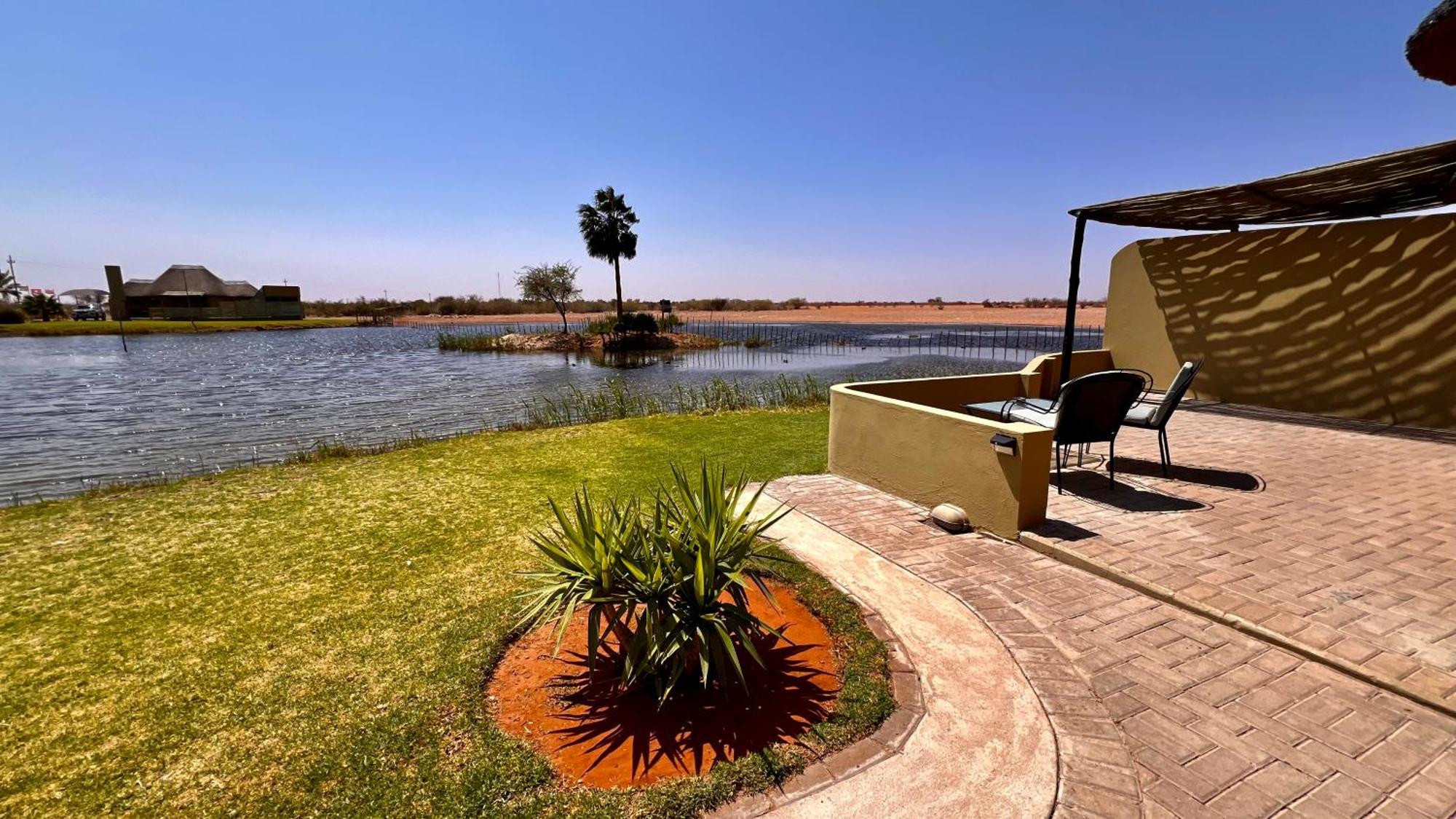 Lapa Lange Game Lodge Mariental Buitenkant foto