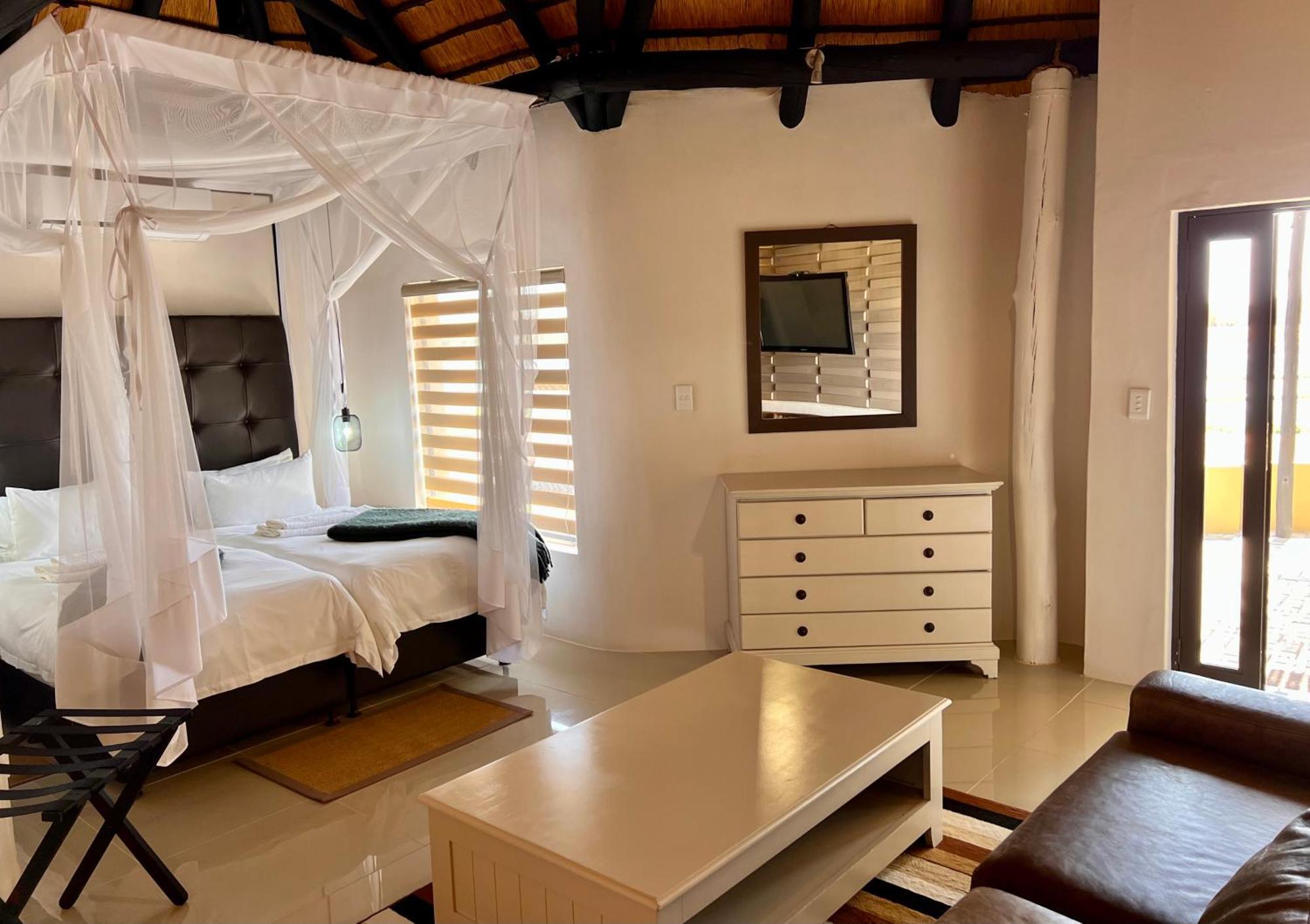 Lapa Lange Game Lodge Mariental Buitenkant foto