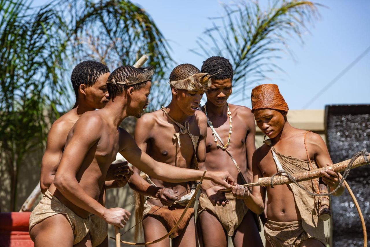 Lapa Lange Game Lodge Mariental Buitenkant foto